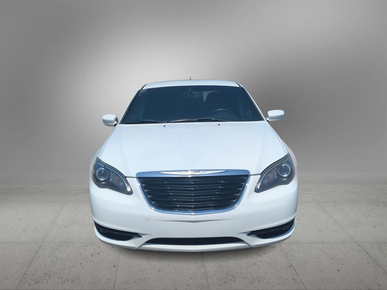 Thumbnail: 2013 Chrysler 200 - 3