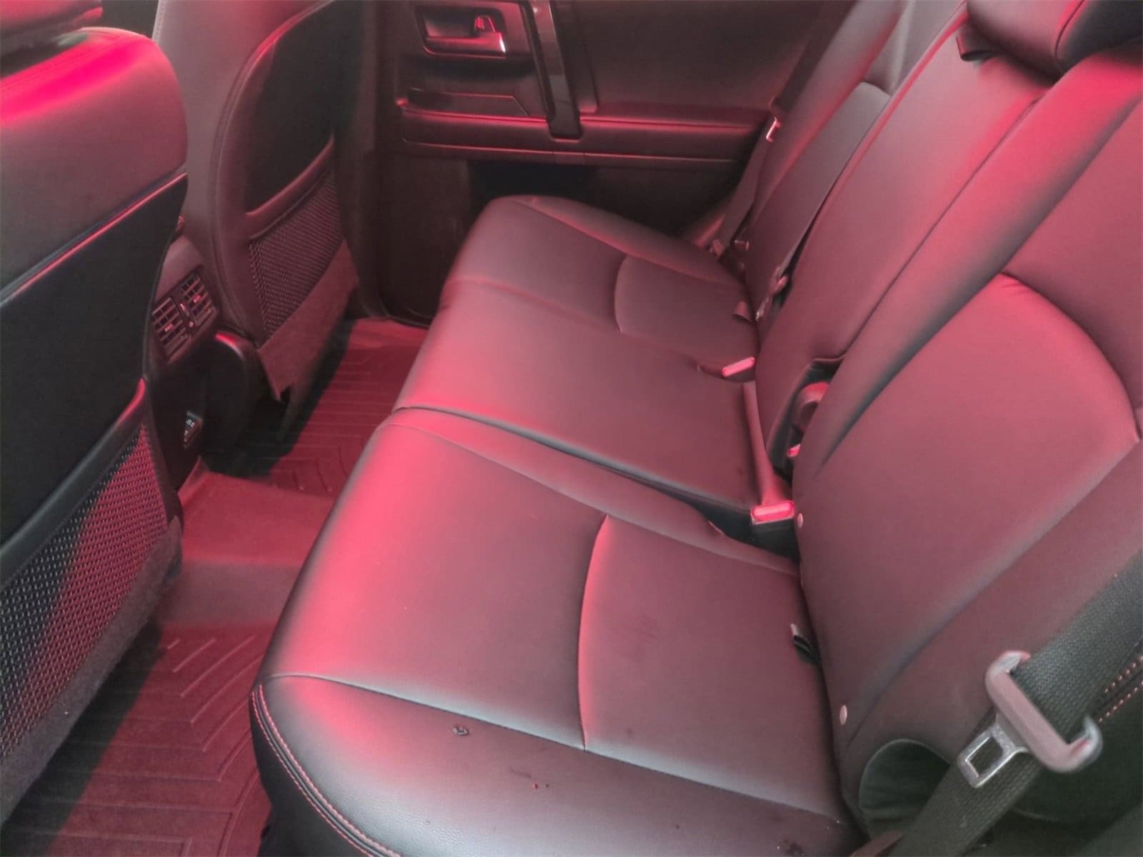 Thumbnail: 2022 Toyota 4Runner - 20