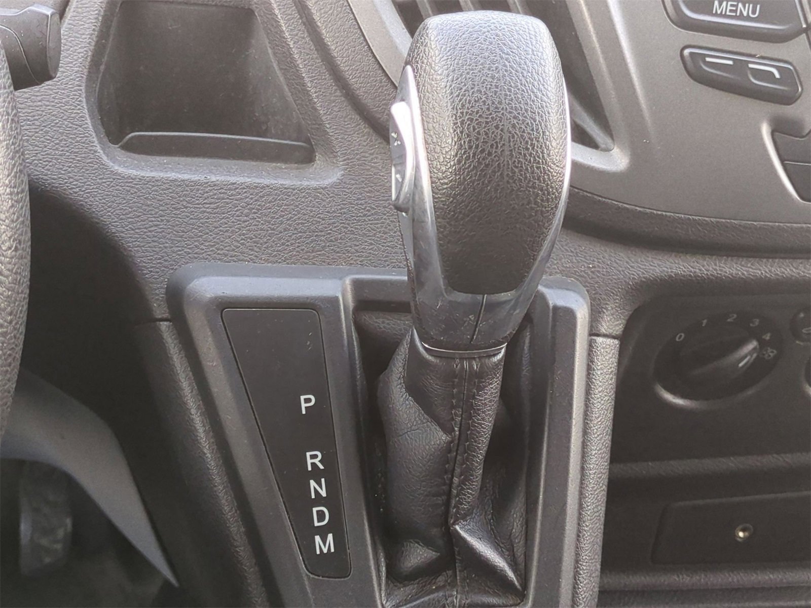 Thumbnail: 2018 Ford Transit Series - 23