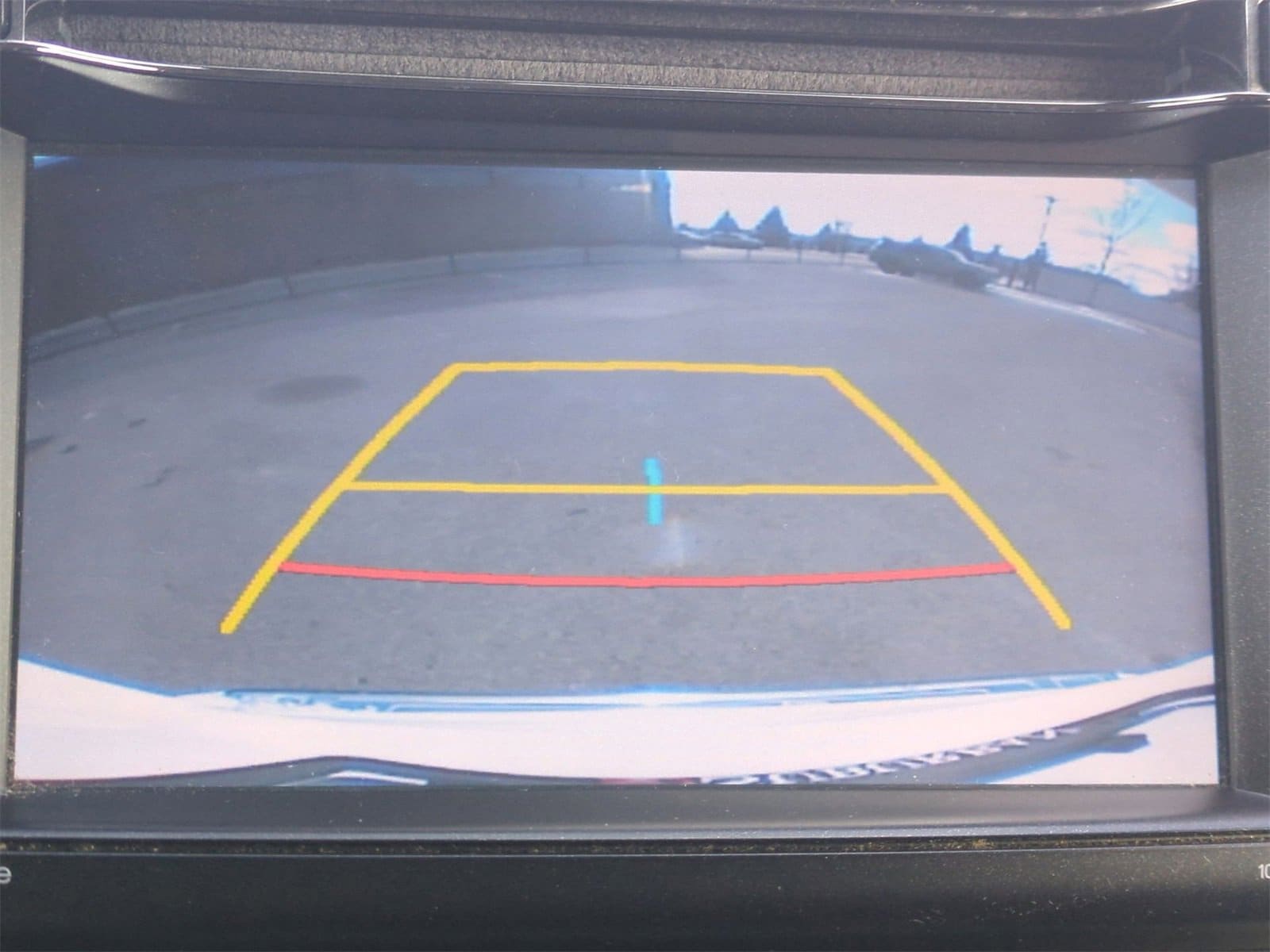 Thumbnail: 2018 Toyota RAV4 - 30