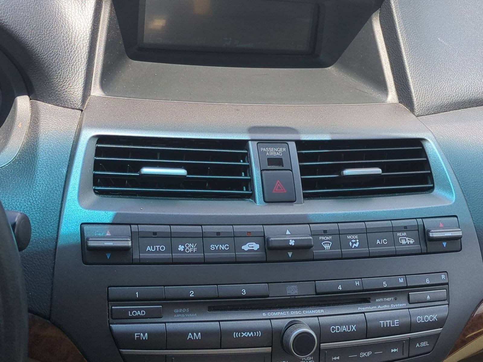 Thumbnail: 2012 Honda Accord - 29