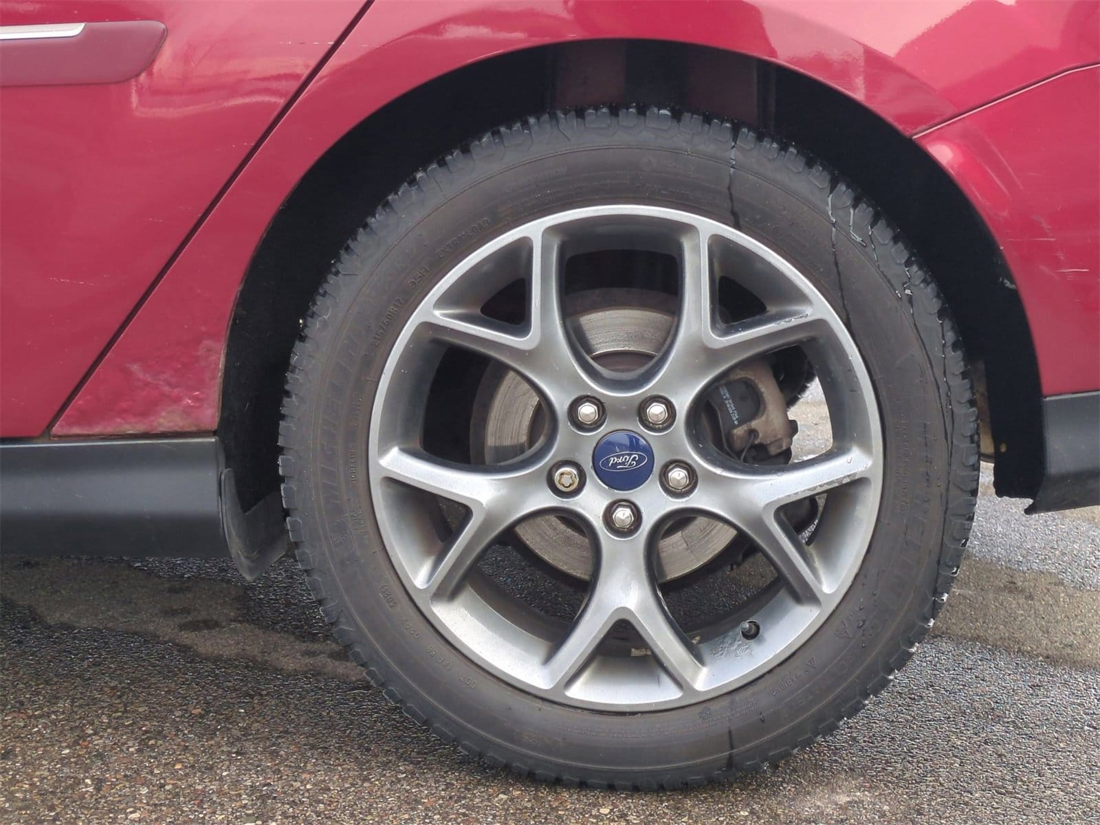 Thumbnail: 2013 Ford Focus - 14