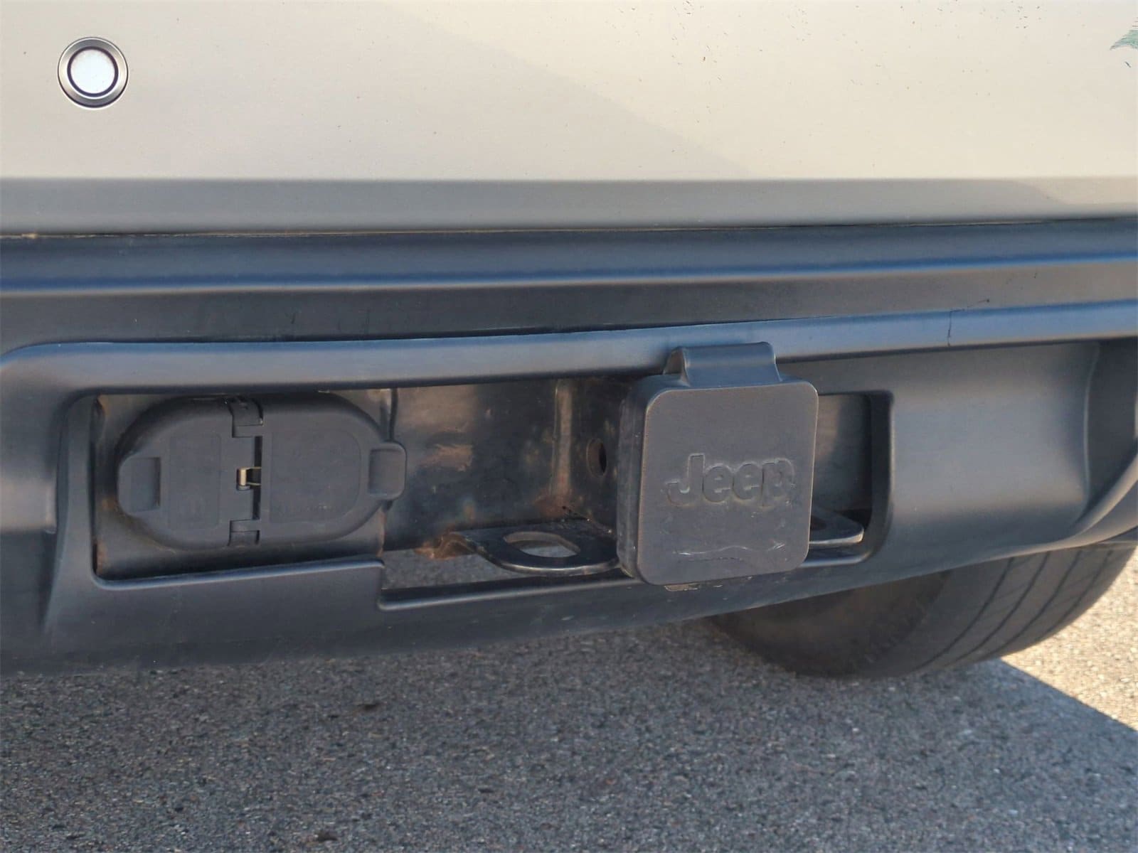 Thumbnail: 2012 Jeep Grand Cherokee - 35