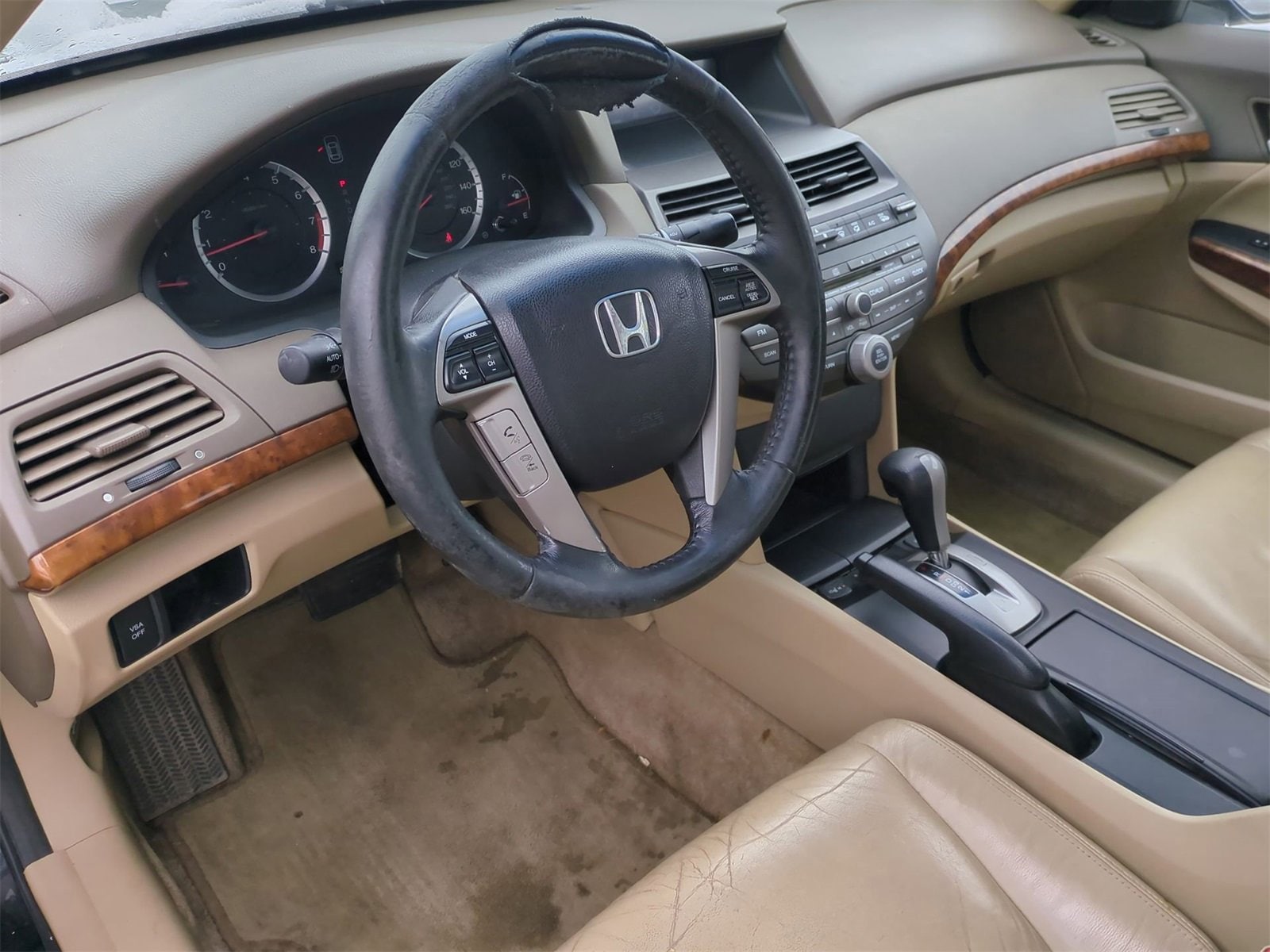 Thumbnail: 2010 Honda Accord - 10