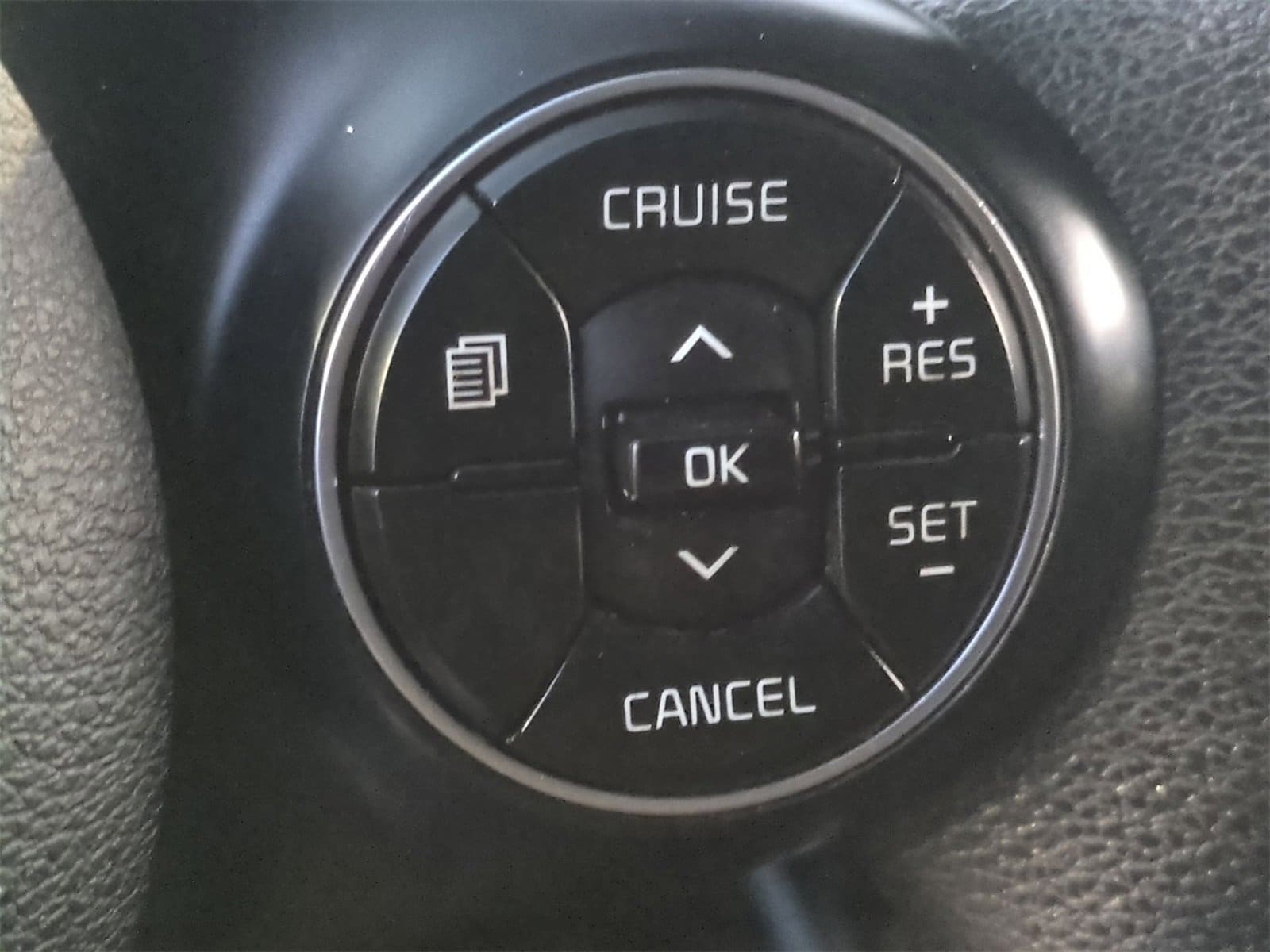 Thumbnail: 2020 Kia Soul - 24