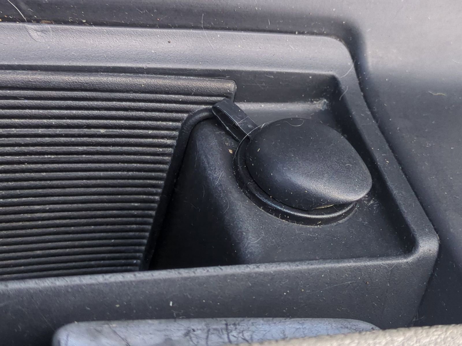 Thumbnail: 2008 Ford Explorer - 28