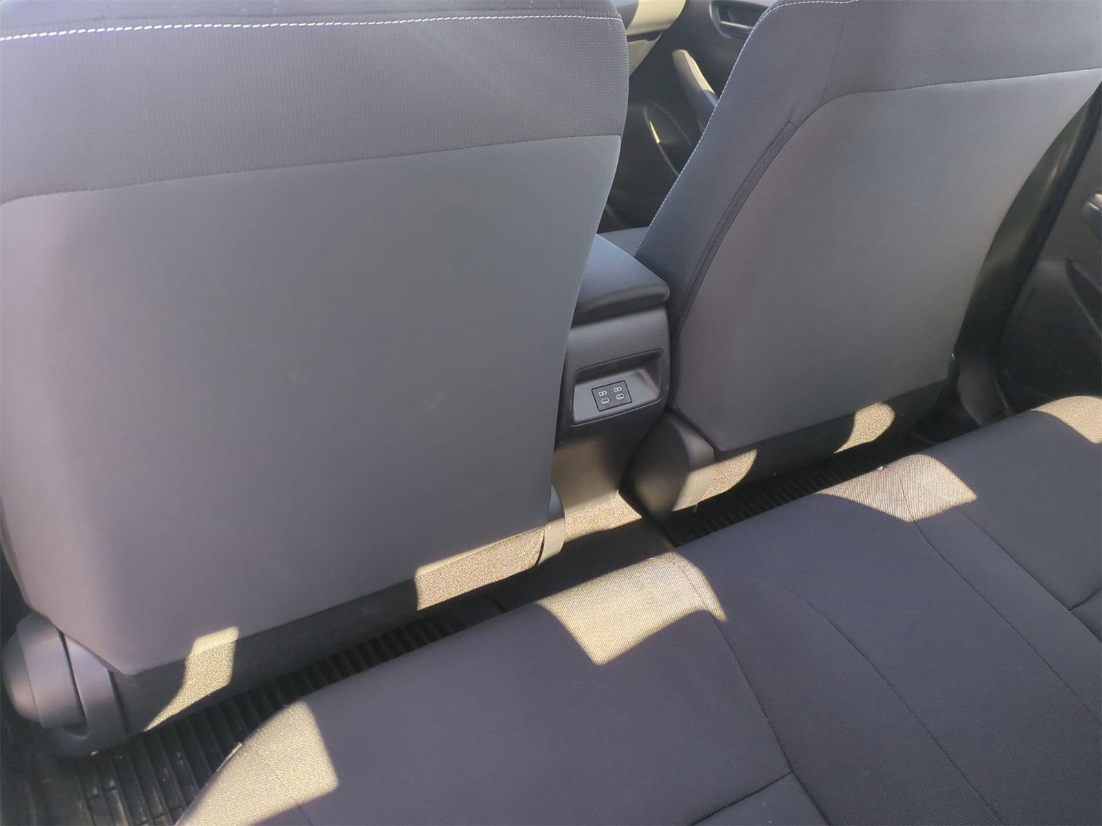 Thumbnail: 2026 Toyota Corolla - 18