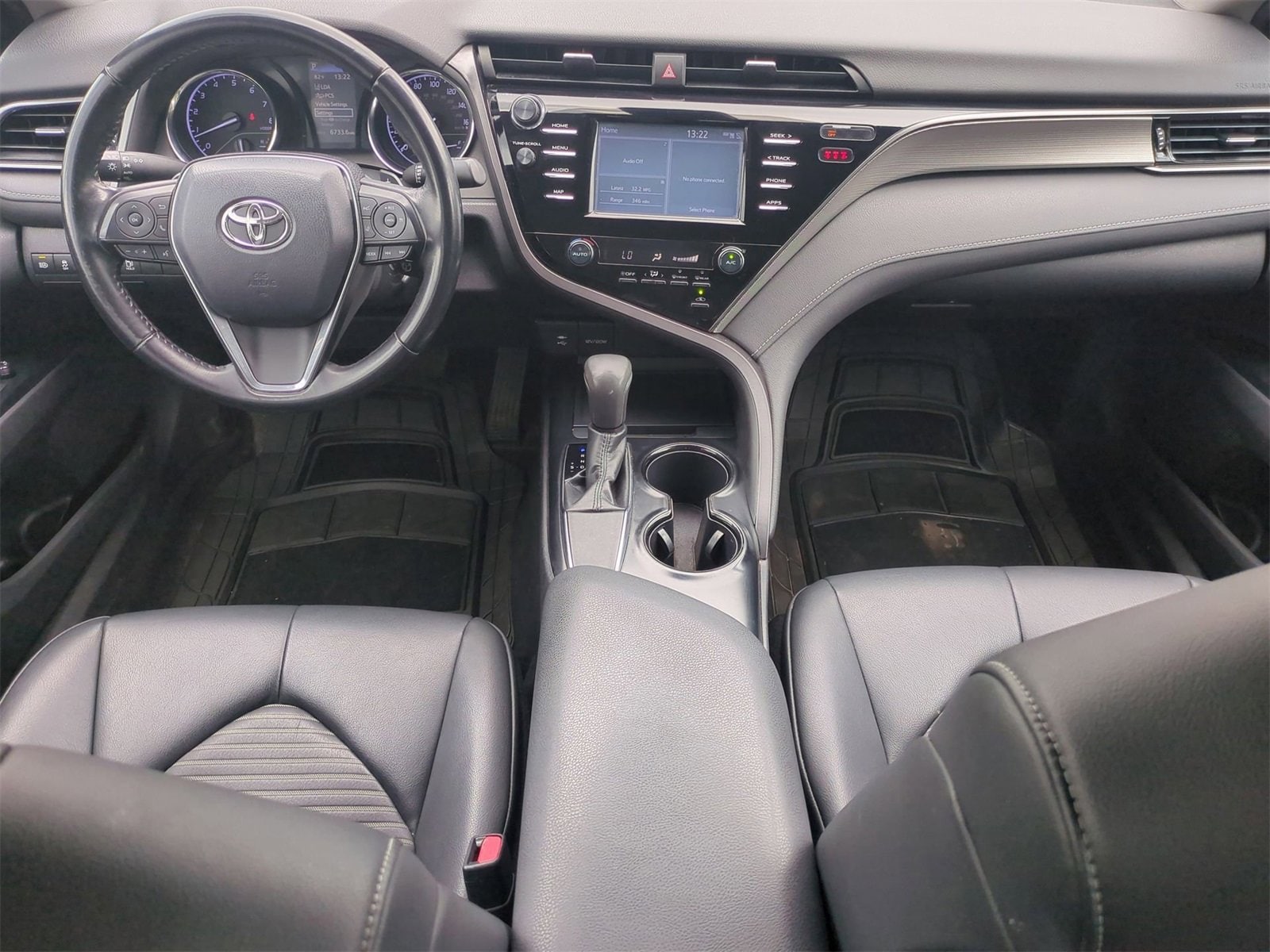 Thumbnail: 2019 Toyota Camry - 15