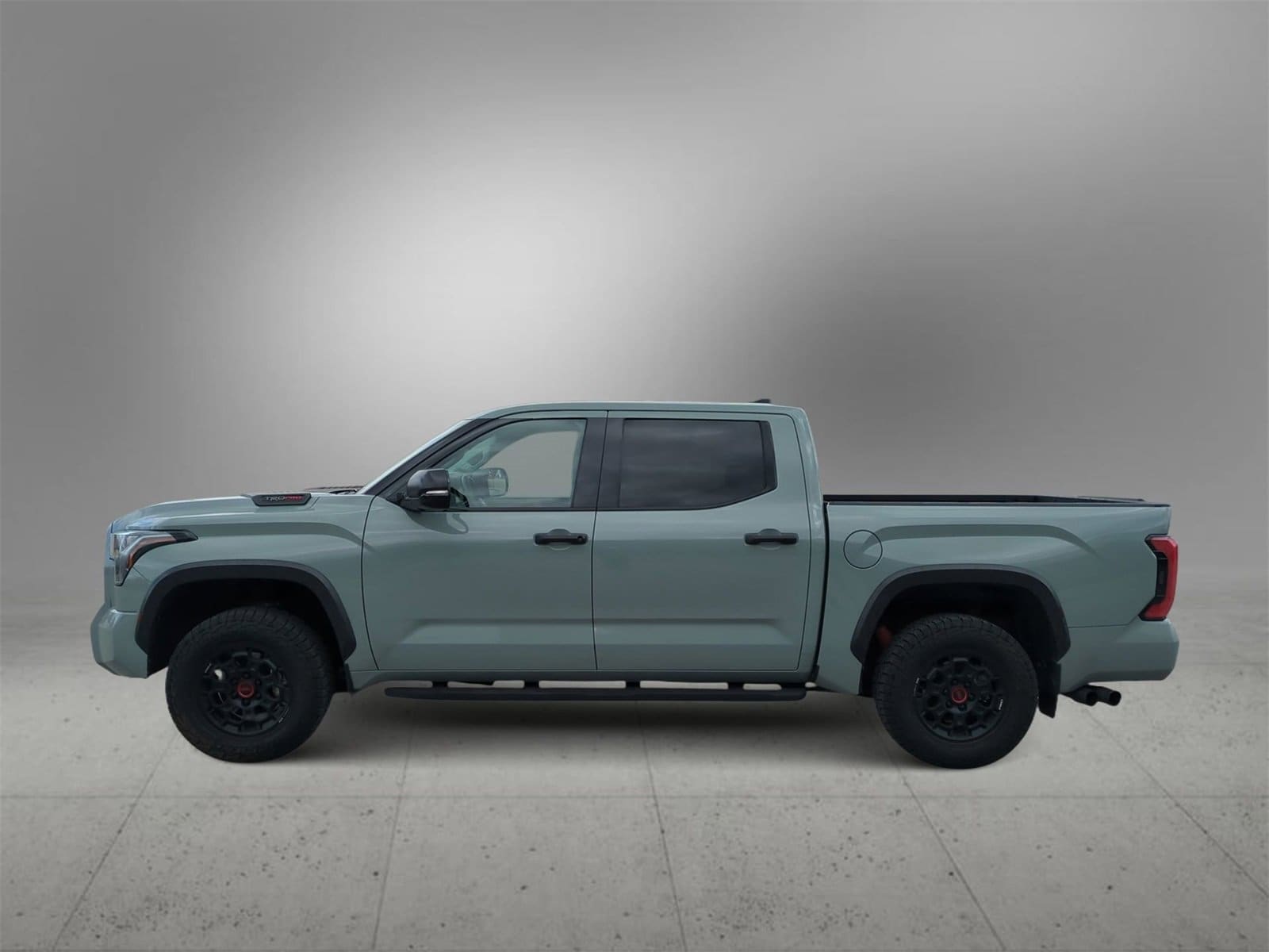 Thumbnail: 2022 Toyota Tundra - 5