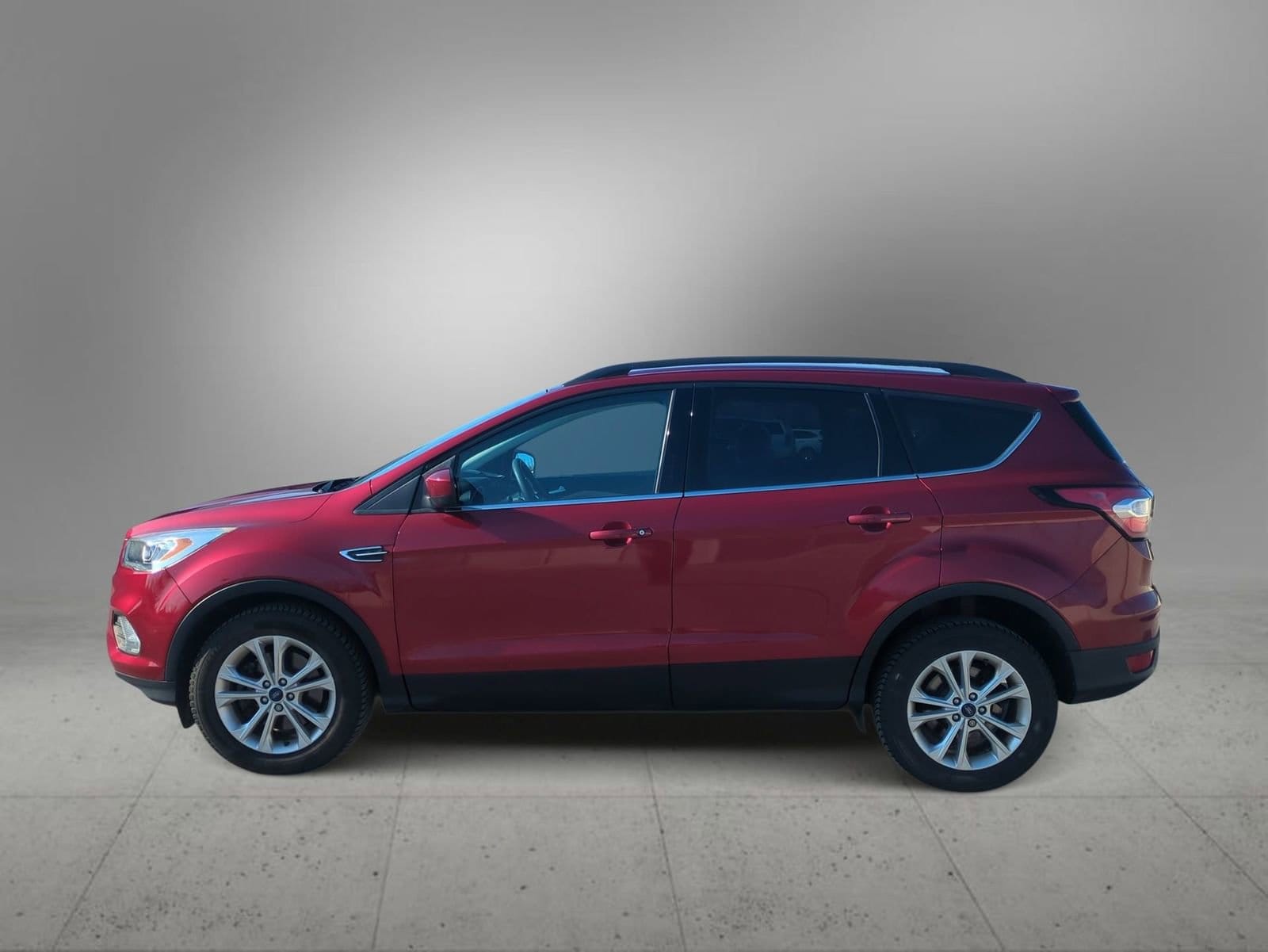 Thumbnail: 2017 Ford Escape - 5