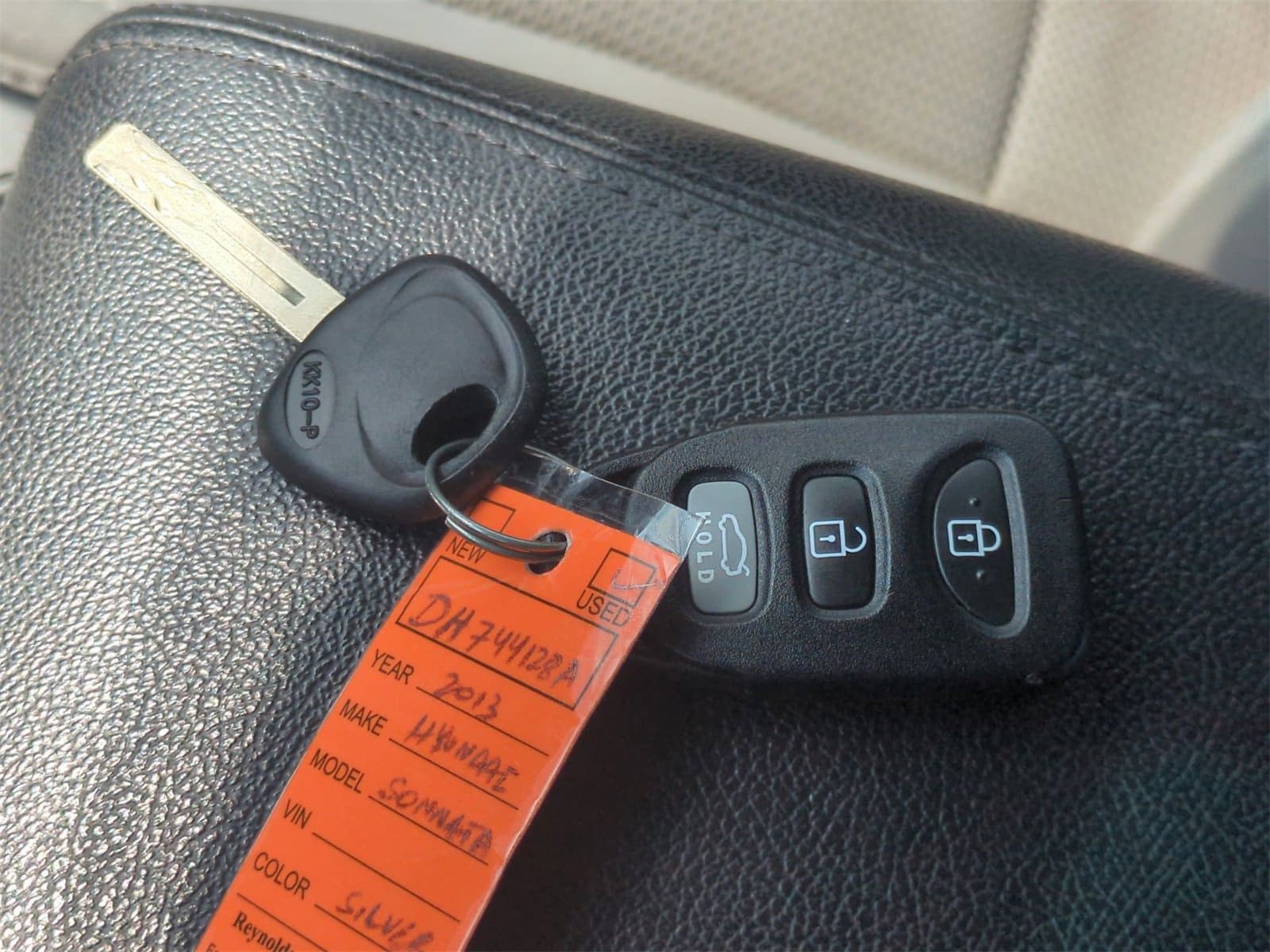 Thumbnail: 2013 Hyundai Sonata - 32