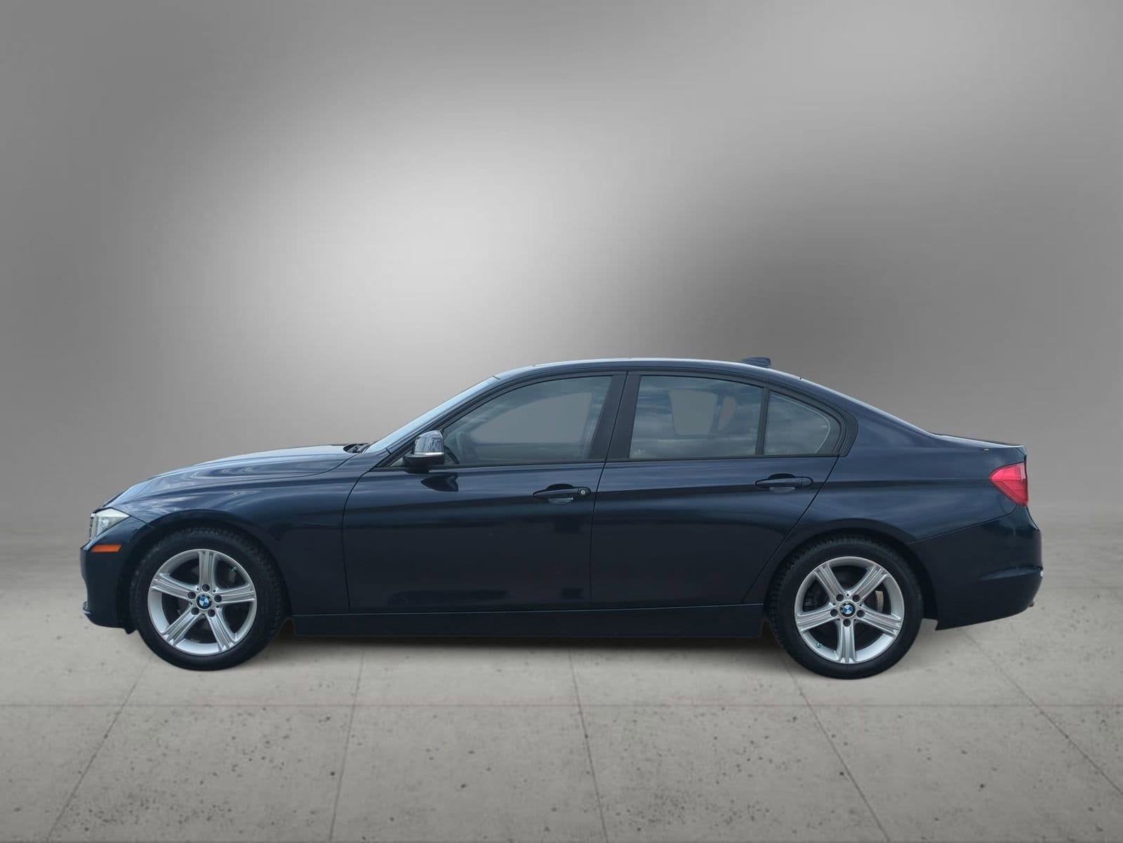 Thumbnail: 2014 BMW 3 Series - 5