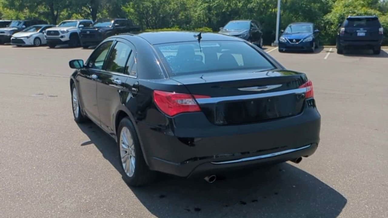 Thumbnail: 2011 Chrysler 200 - 7