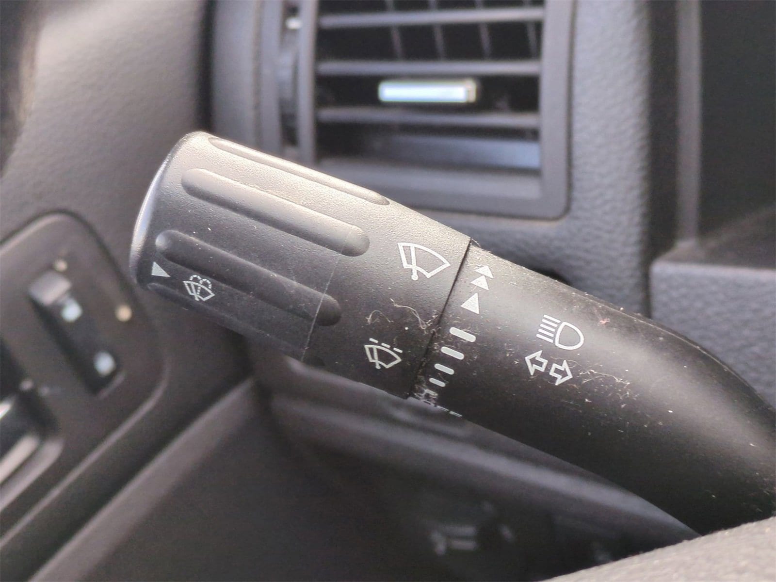 Thumbnail: 2012 Ford Fusion - 27