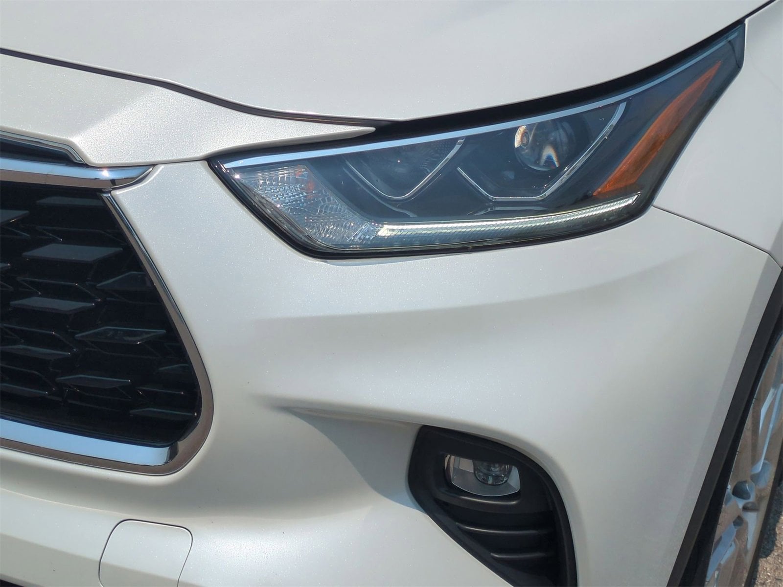 Thumbnail: 2020 Toyota Highlander - 11