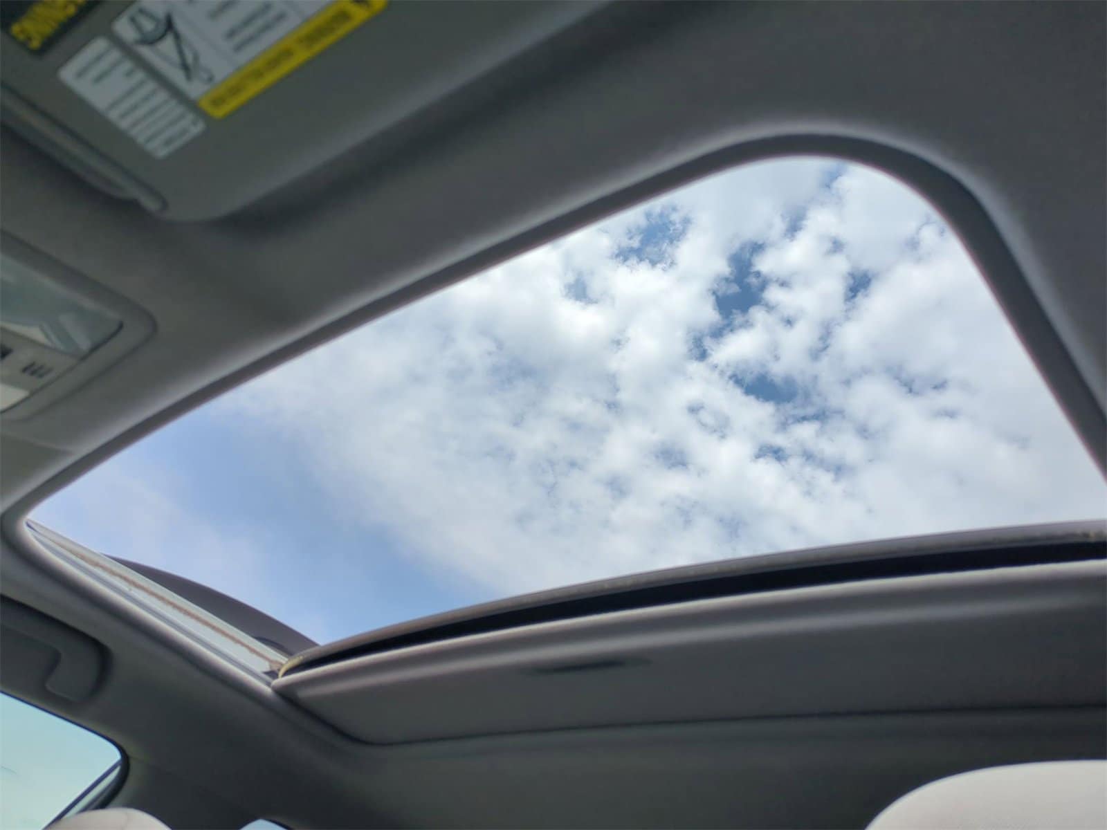 Thumbnail: 2011 Toyota RAV4 - 19