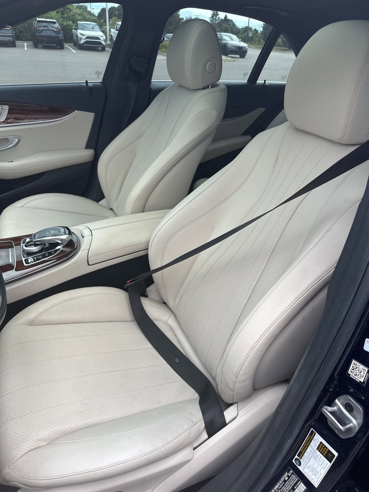 Thumbnail: 2020 Mercedes-Benz E-Class - 11