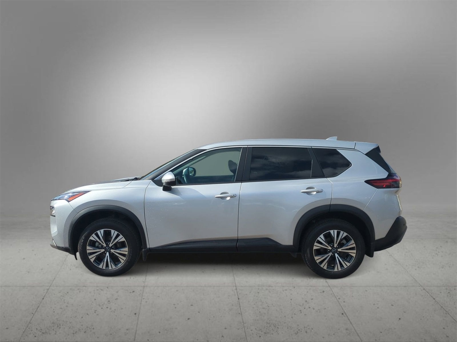 Thumbnail: 2022 Nissan Rogue - 5