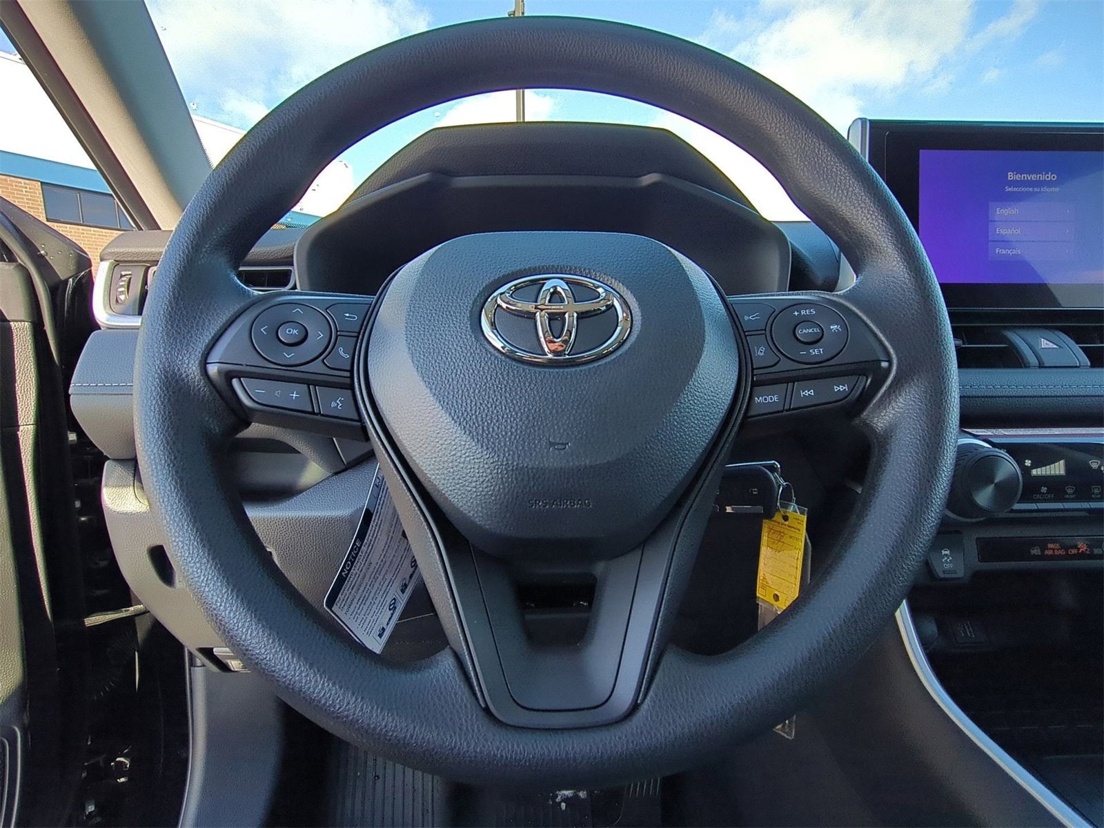 Thumbnail: 2025 Toyota RAV4 - 22