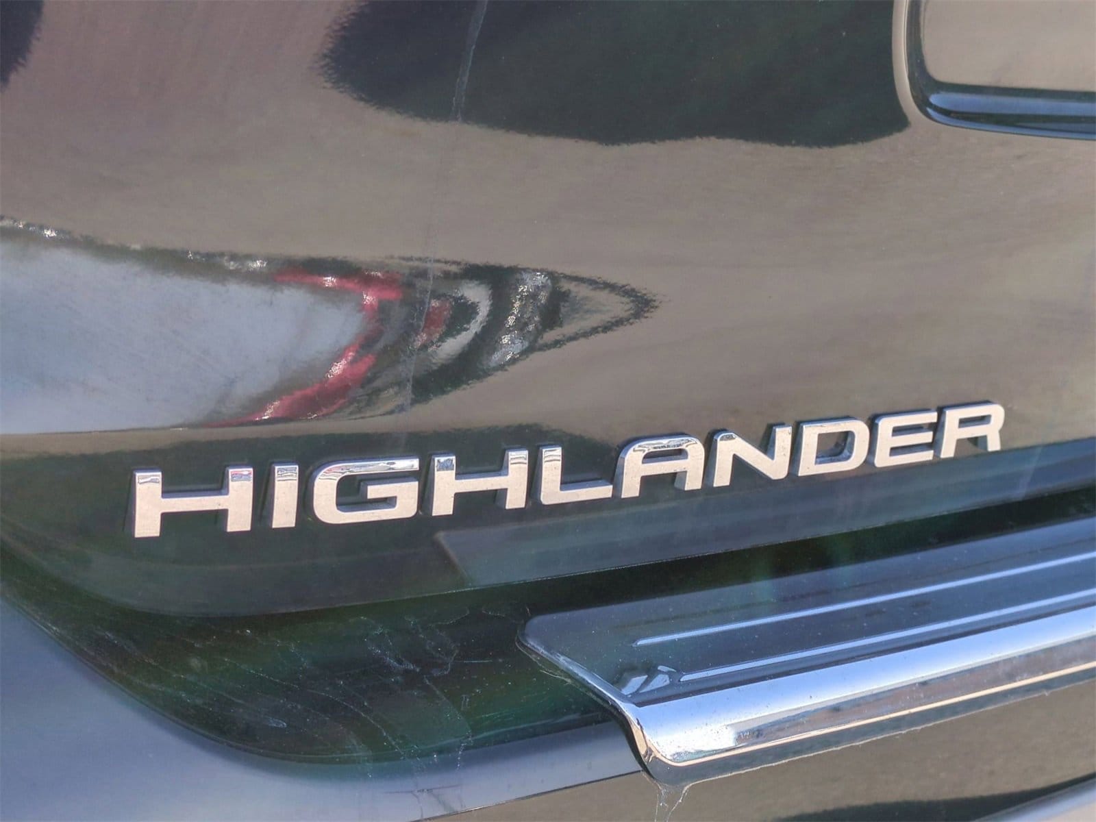 Thumbnail: 2025 Toyota Highlander - 13