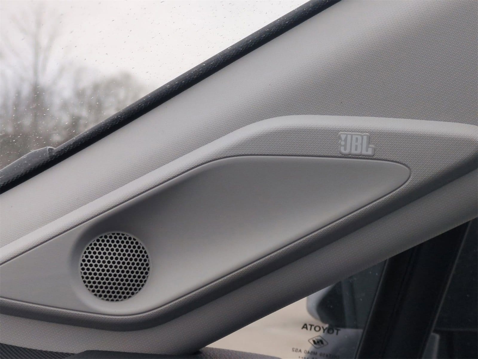 Thumbnail: 2025 Toyota RAV4 - 31