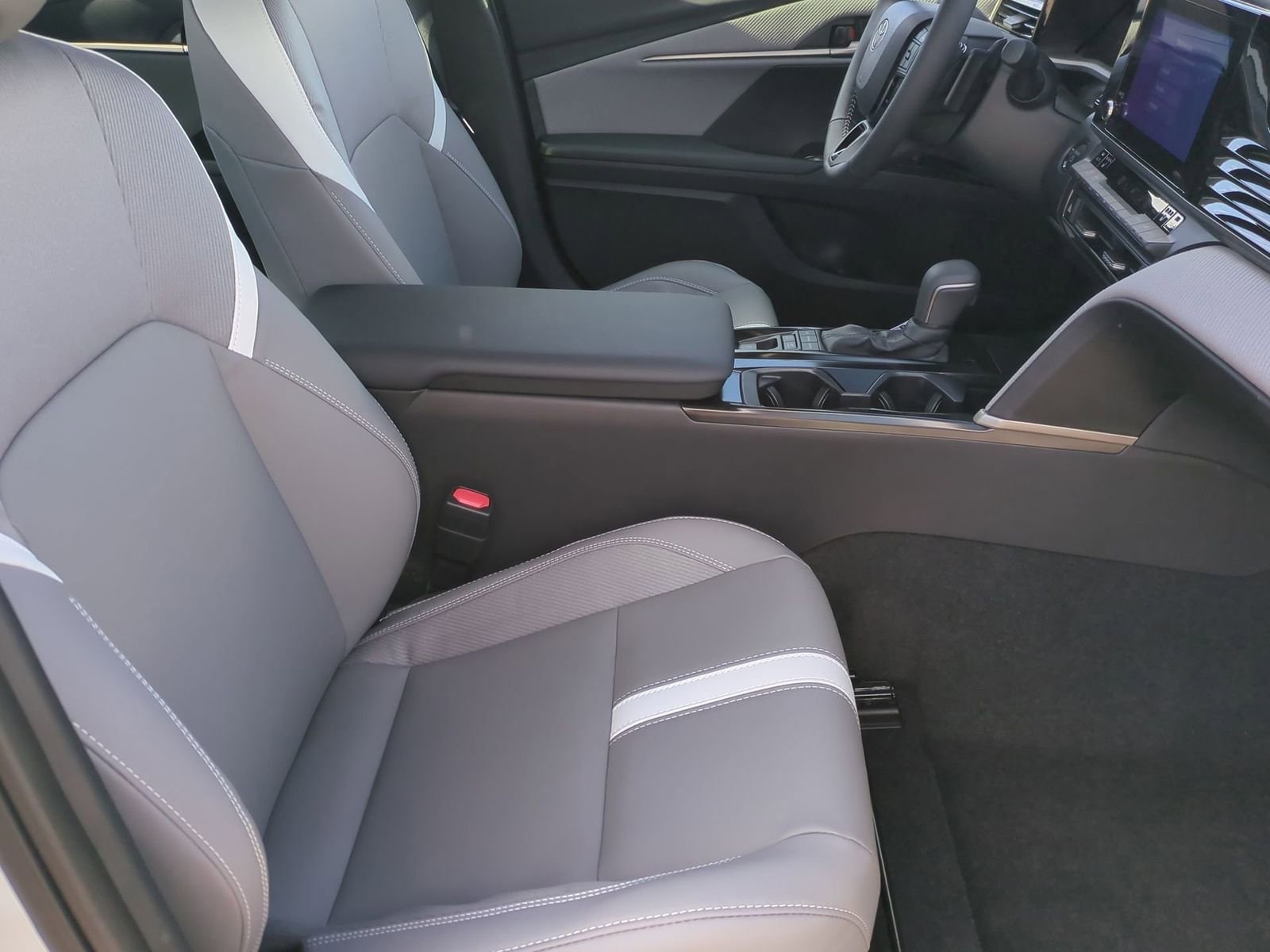 Thumbnail: 2026 Toyota Camry - 21