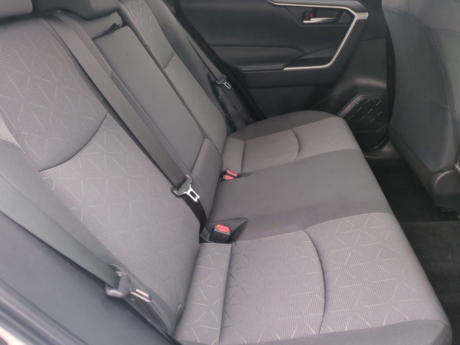 Thumbnail: 2023 Toyota RAV4 - 20