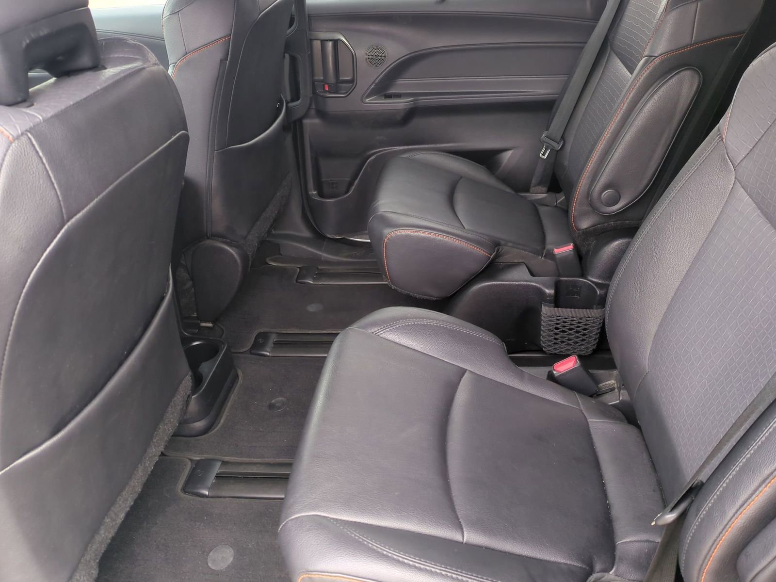 Thumbnail: 2023 Toyota Sienna - 20