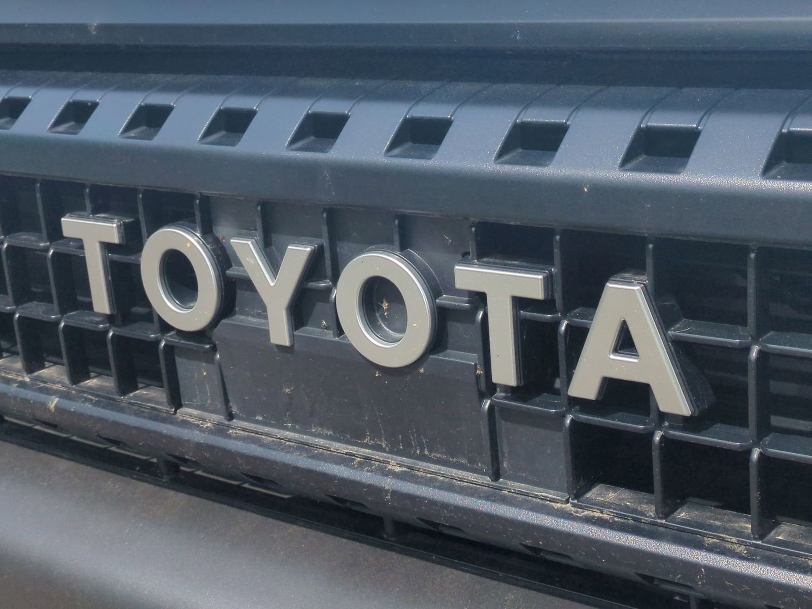 Thumbnail: 2025 Toyota Land Cruiser - 12