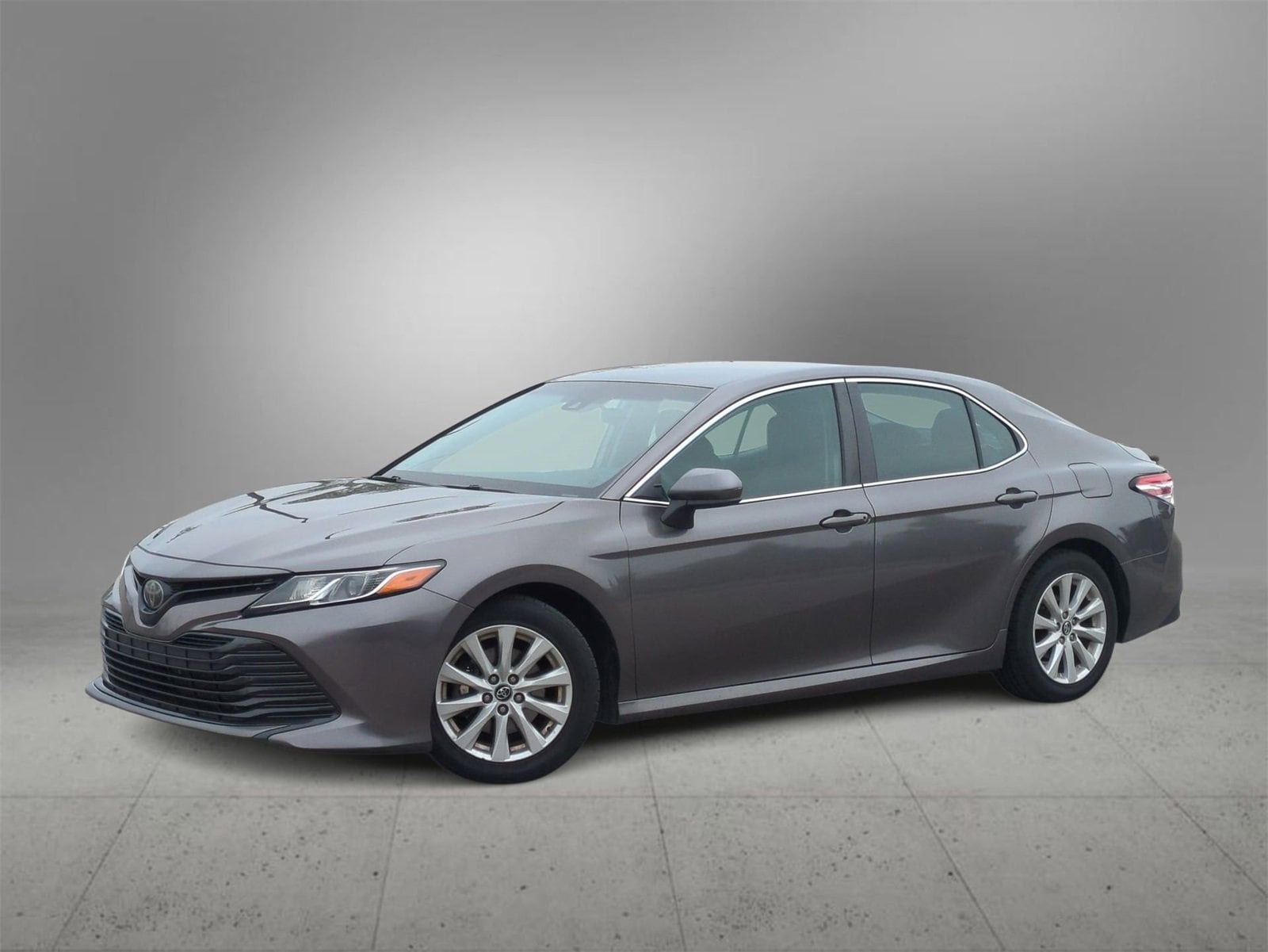 2018 Toyota Camry L Hero Image