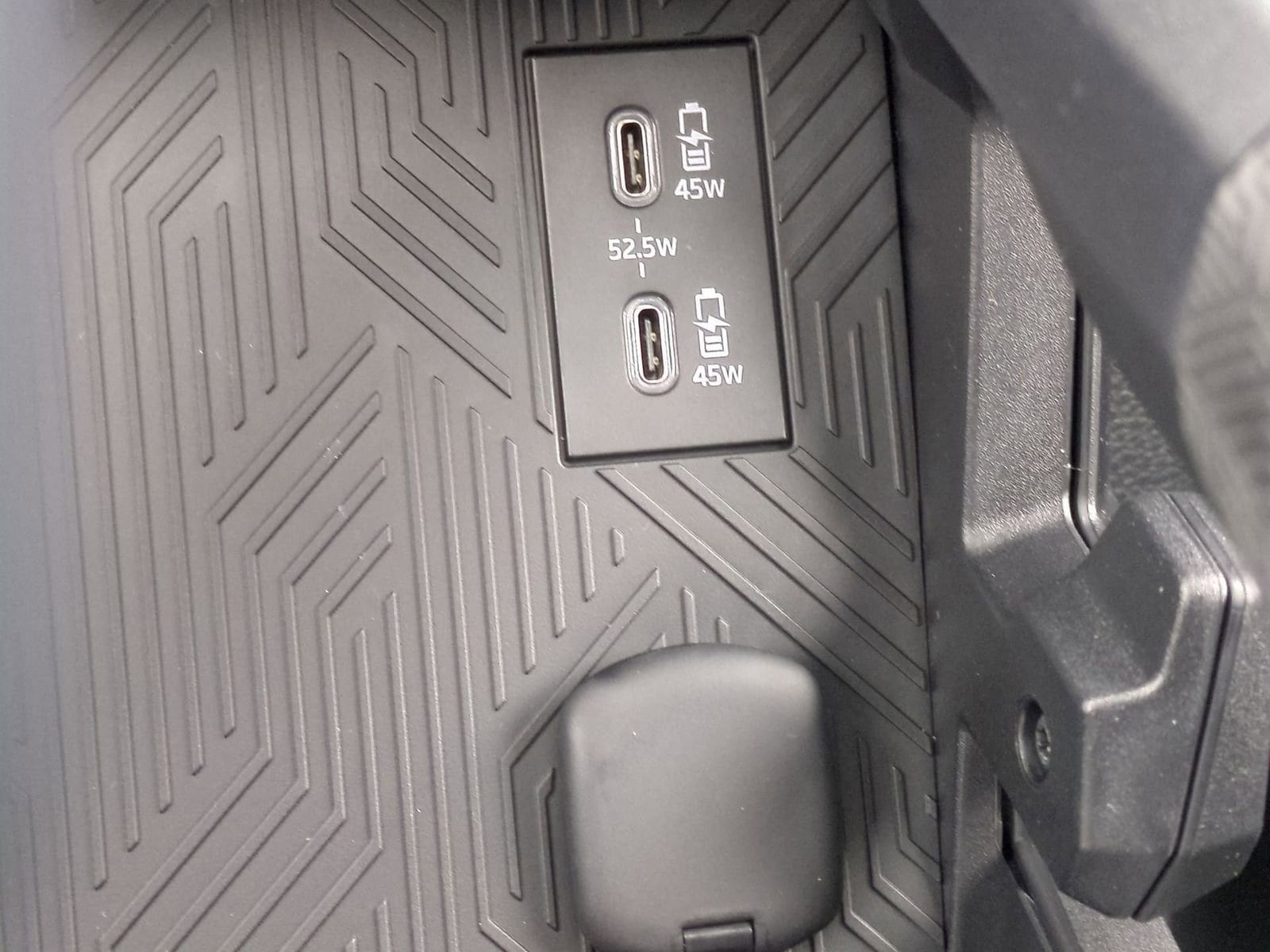 Thumbnail: 2026 Toyota Tacoma - 32