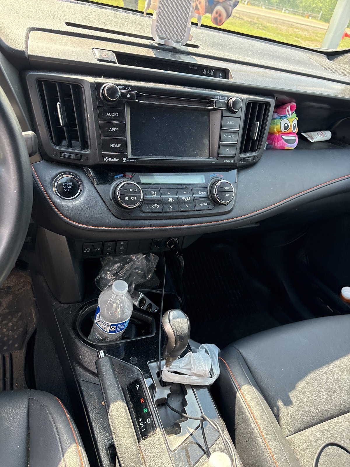 Thumbnail: 2017 Toyota RAV4 - 11