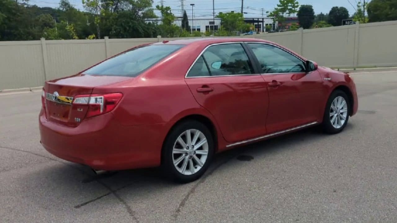 Thumbnail: 2014 Toyota Camry - 8