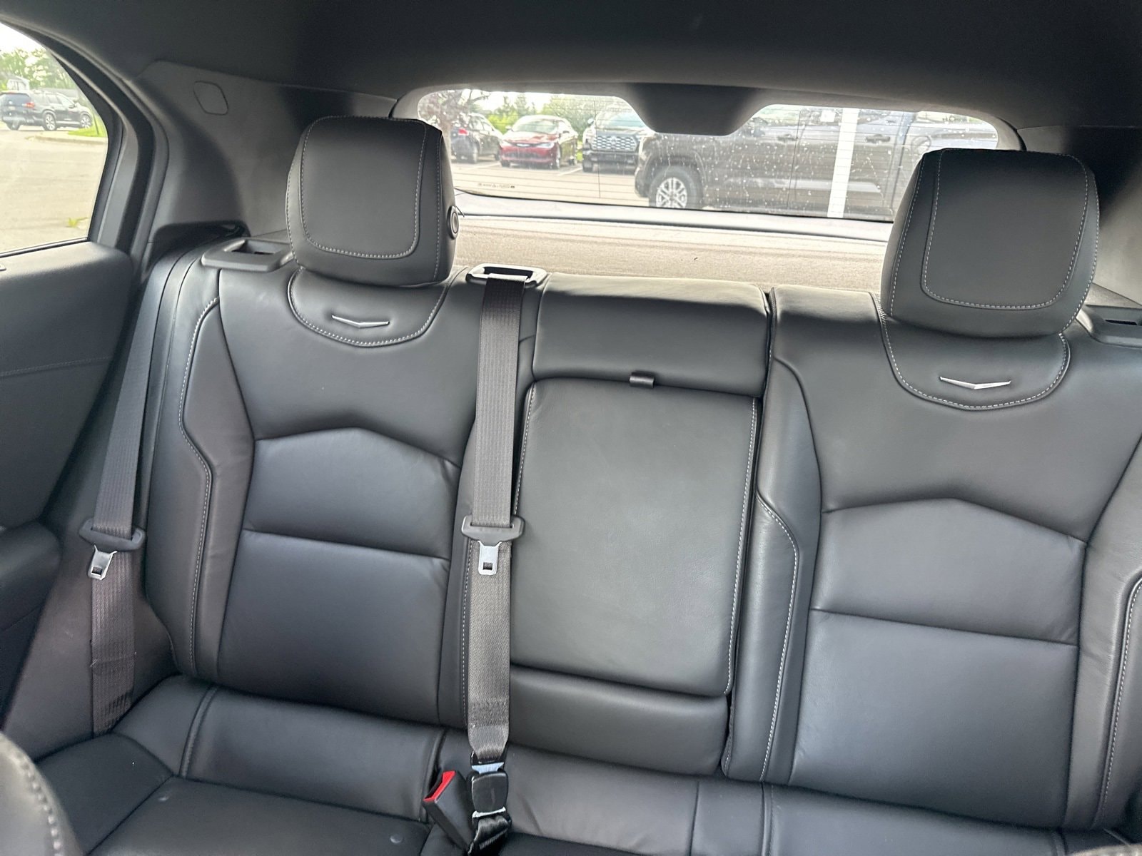 Thumbnail: 2020 Cadillac XT4 - 10