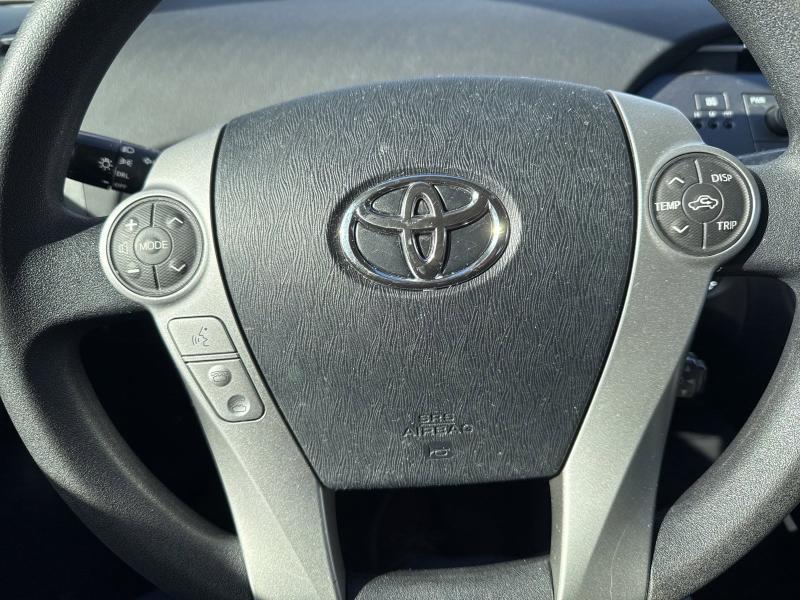 Thumbnail: 2015 Toyota Prius - 5
