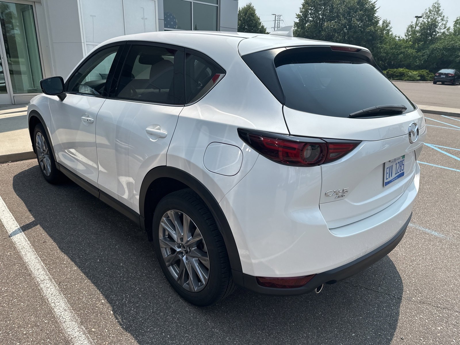 Thumbnail: 2021 Mazda CX-5 - 4