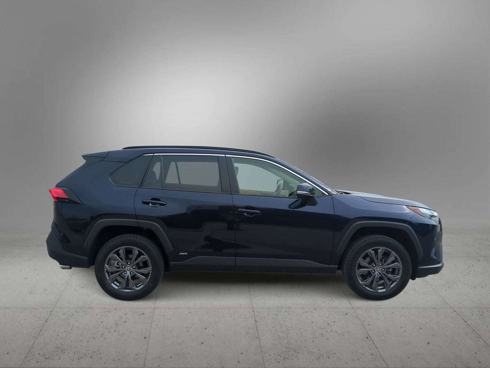 Thumbnail: 2024 Toyota RAV4 - 9