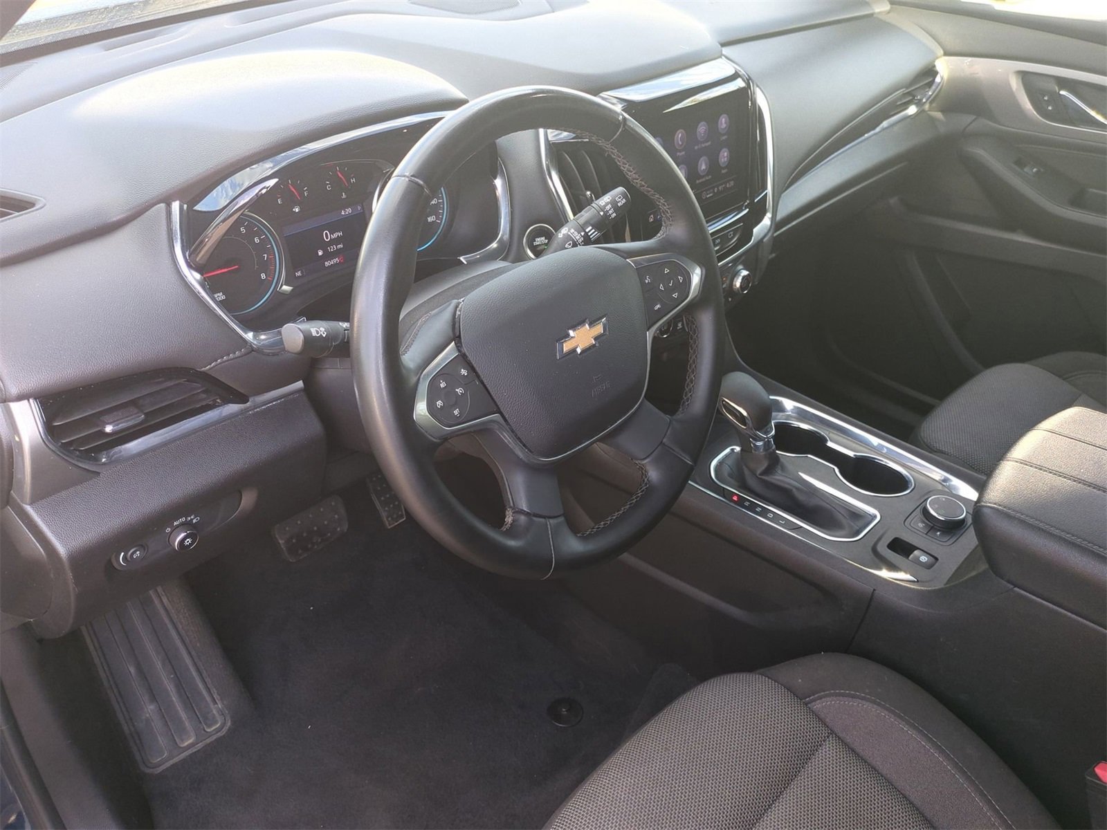 Thumbnail: 2023 Chevrolet Traverse - 10