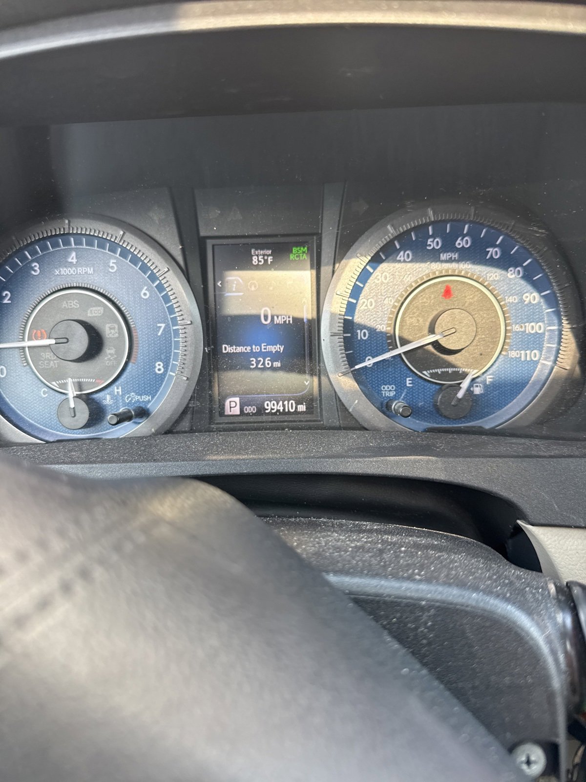 2020 Toyota Sienna XLE photo 3