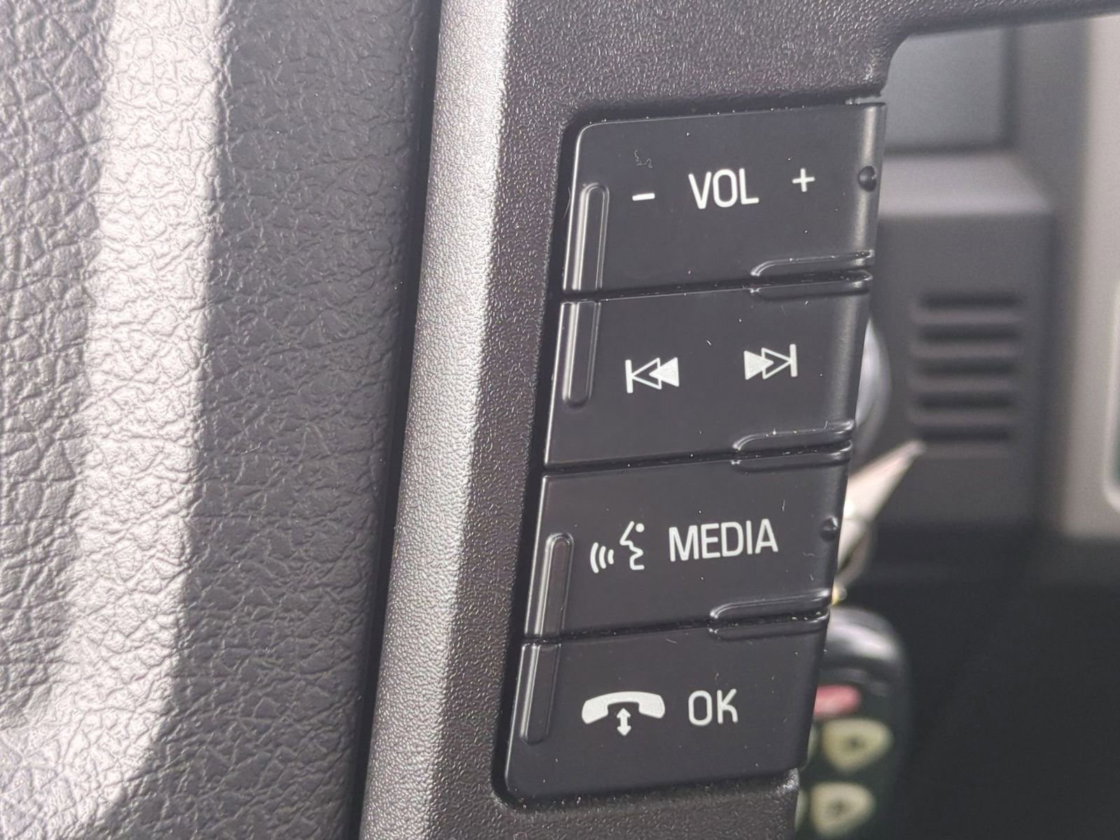 Thumbnail: 2011 Ford F-150 - 22