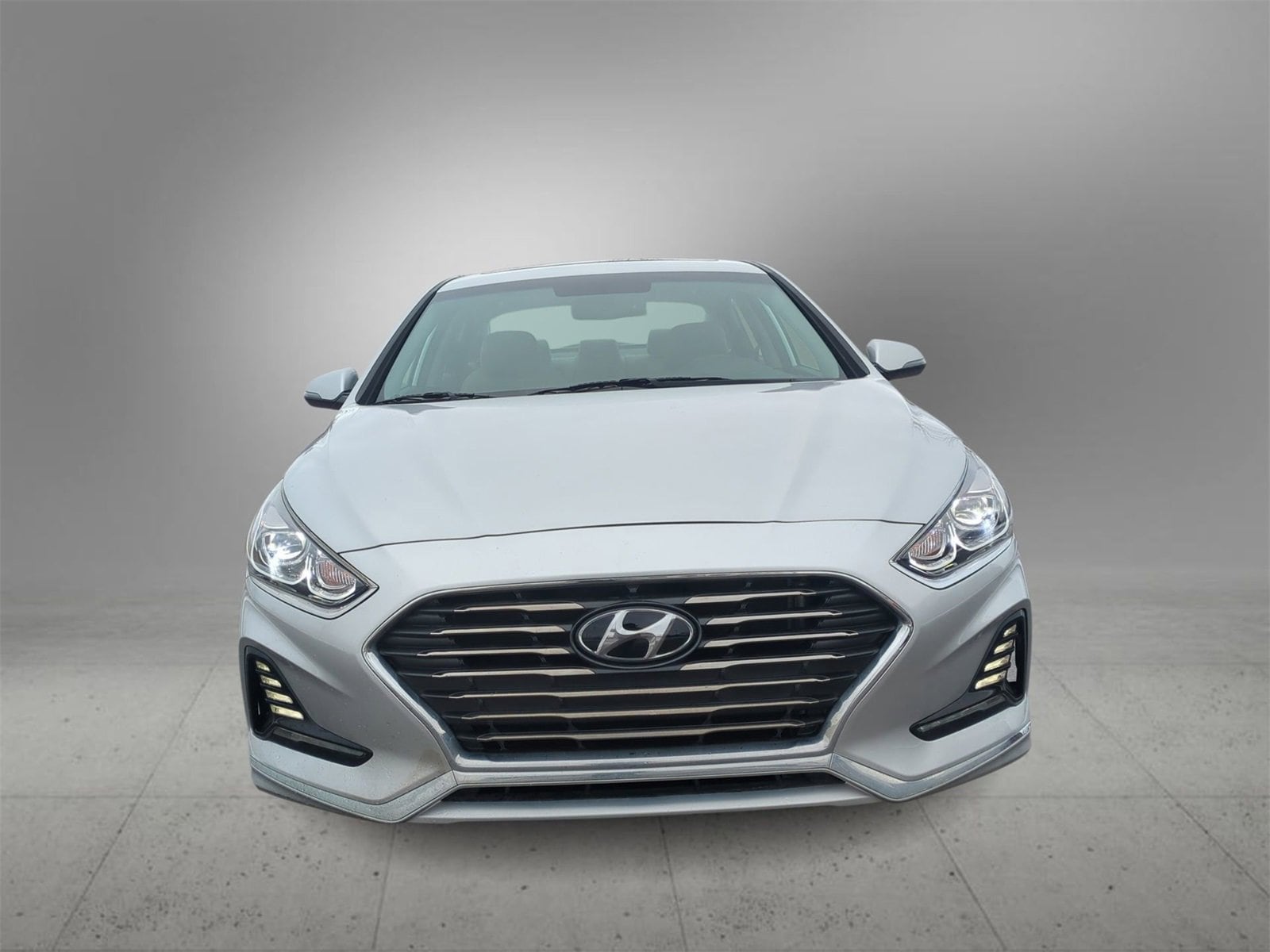 Thumbnail: 2018 Hyundai Sonata - 2