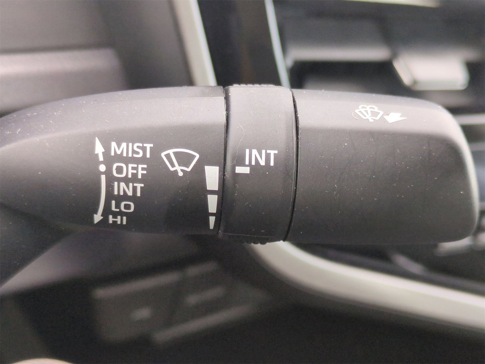 Thumbnail: 2023 Toyota Camry - 25