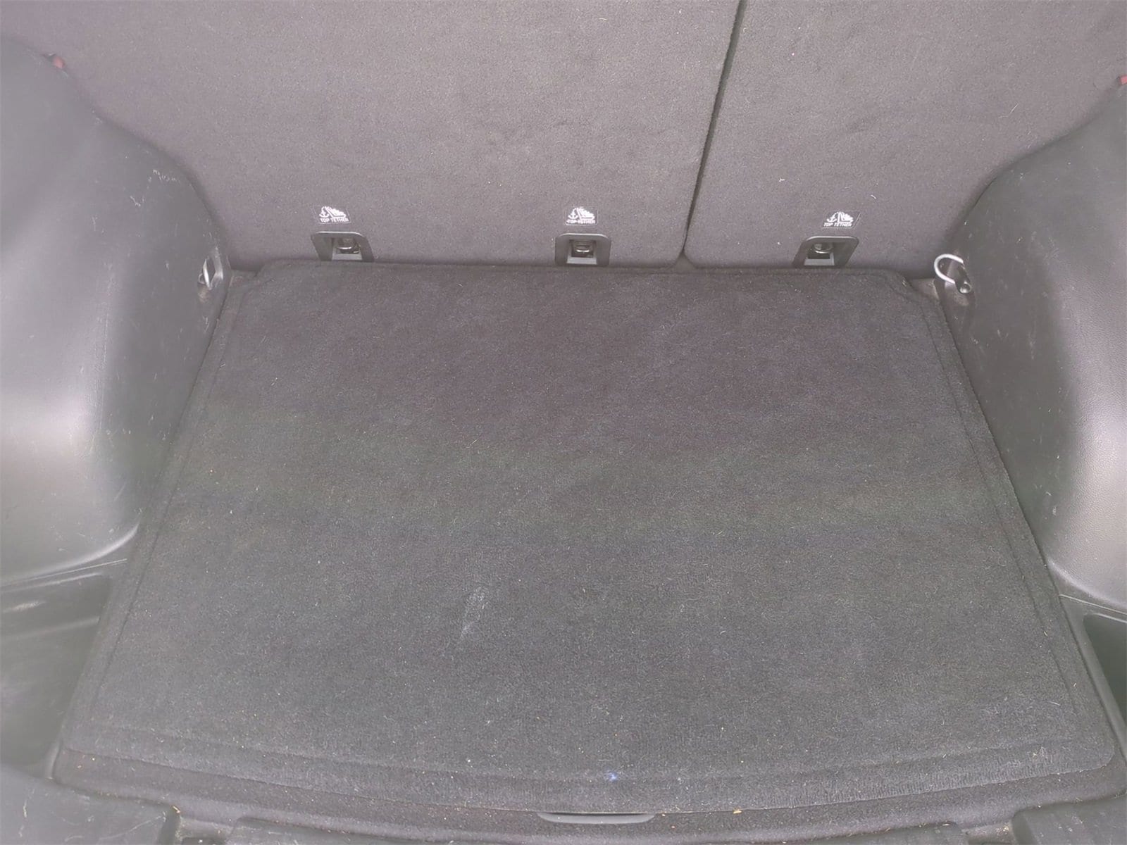 Thumbnail: 2019 Jeep Compass - 32