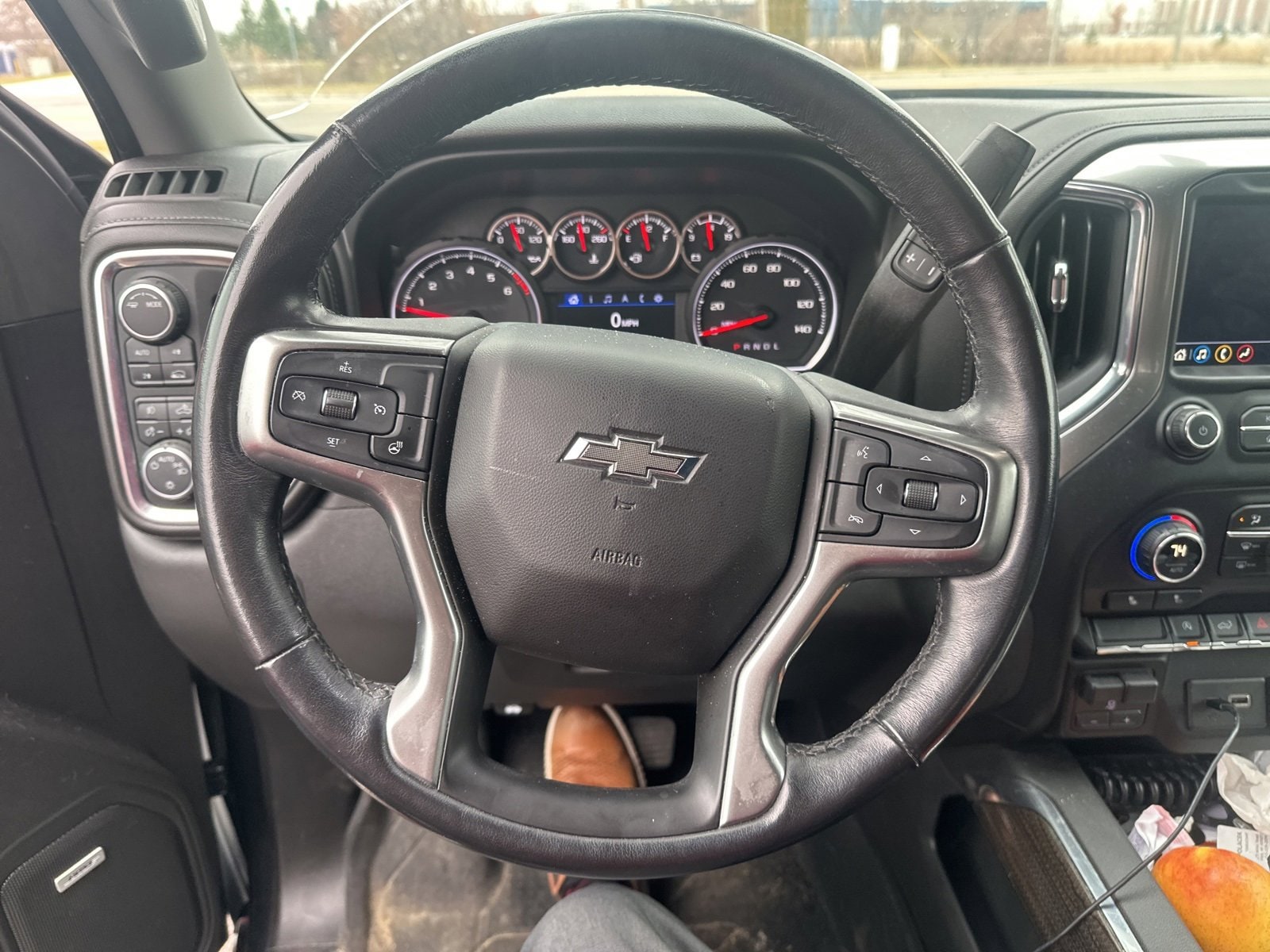 Thumbnail: 2020 Chevrolet Silverado 1500 - 6