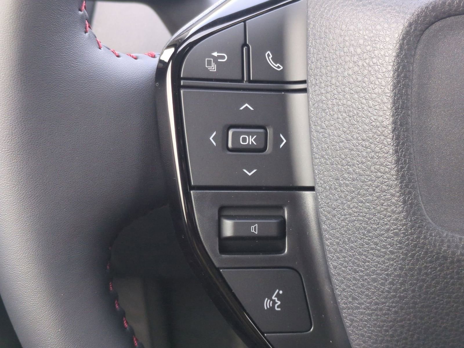 Thumbnail: 2026 Toyota Prius - 23