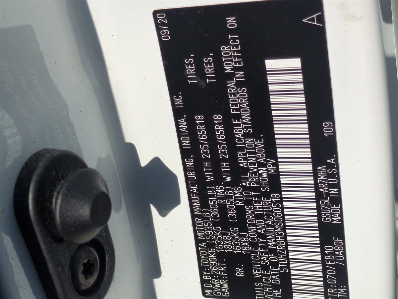 Thumbnail: 2021 Toyota Highlander - 39