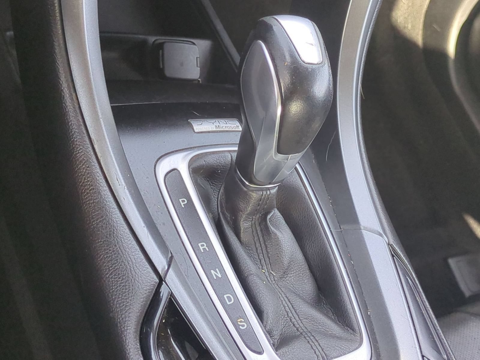 Thumbnail: 2013 Ford Fusion - 33