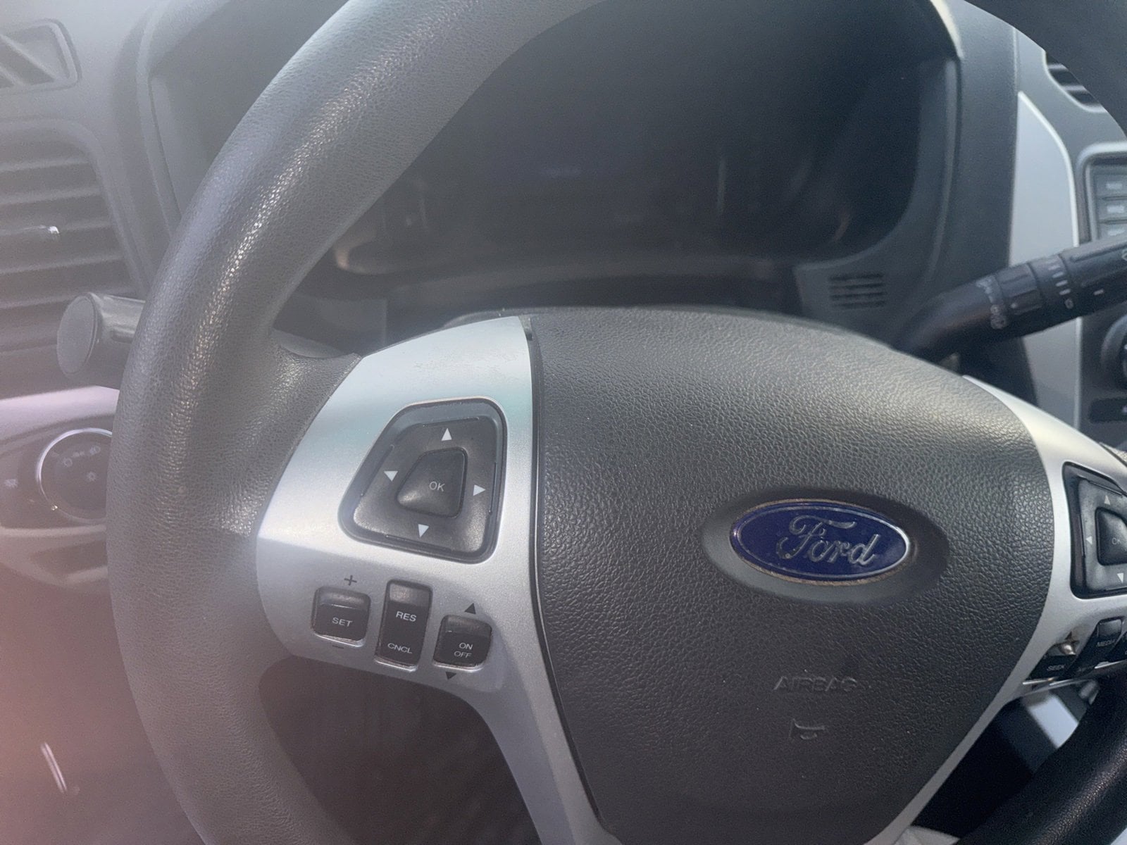 Thumbnail: 2013 Ford Explorer - 8