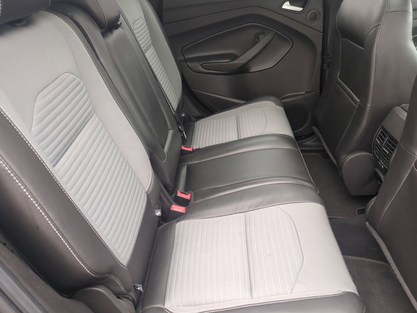 Thumbnail: 2017 Ford Escape - 21