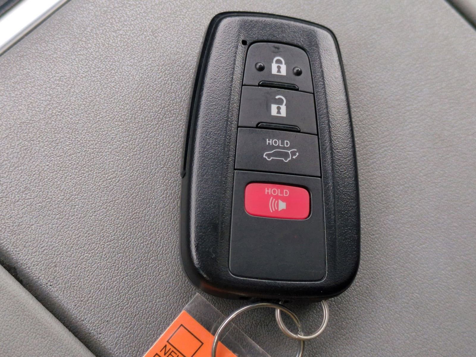 Thumbnail: 2021 Toyota Highlander - 38